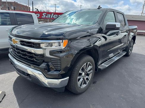 Used 2024 Chevrolet Silverado 1500 LT AWD/4WD image 1