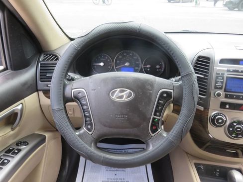 Used 2012 Hyundai Santa Fe GLS FWD image 14