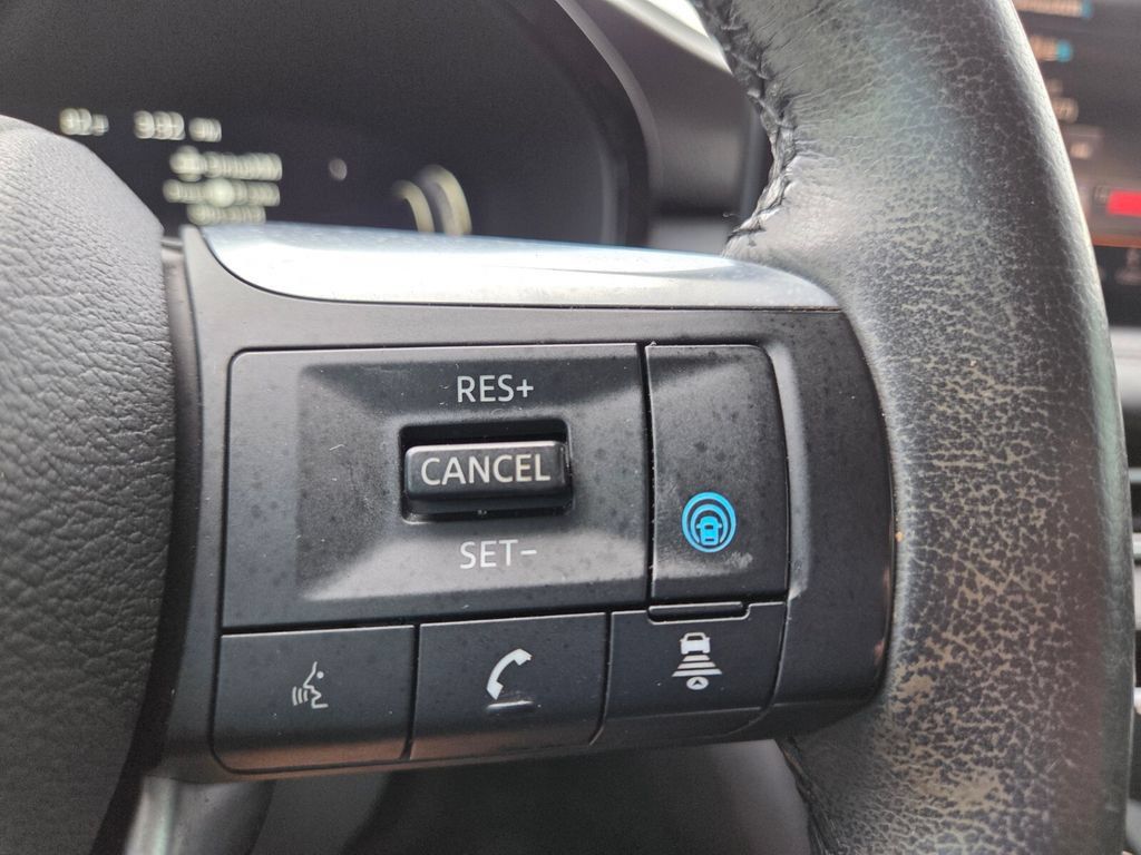 Used 2023 INFINITI QX60 Luxe w/ Cargo Package FWD image 14