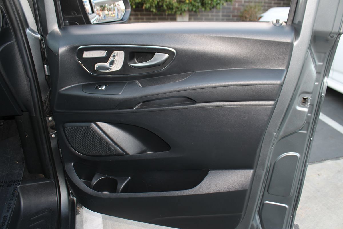 Used 2021 Mercedes-Benz Metris Passenger image 46