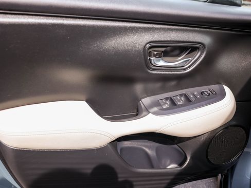 Used 2024 Honda HR-V LX image 25