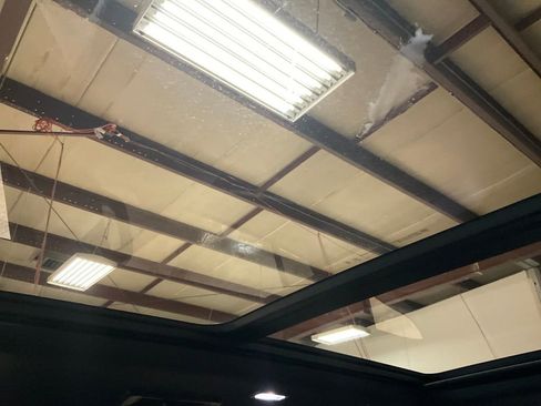 Certified 2024 GMC Acadia AT4 w/ Luxury Package image 22