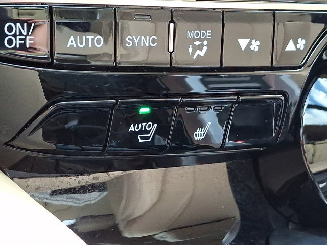 Used 2023 Acura MDX w/ Technology Package FWD image 25