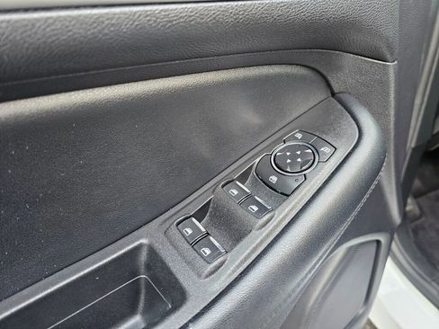 Used 2022 Ford Edge SEL image 27