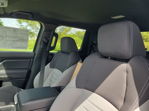 New 2026 Toyota Tacoma TRD Off-Road AWD/4WD image 21