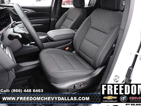 New 2026 Chevrolet Traverse LT w/ LPO, Floor Liner Package image 13