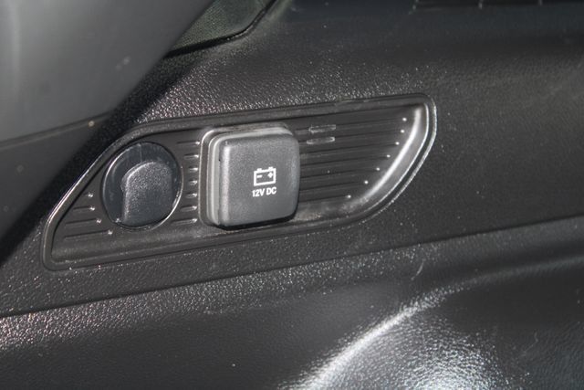 Used 2025 Jeep Grand Cherokee Altitude RWD image 39