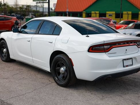 Used 2015 Dodge Charger Police RWD image 8