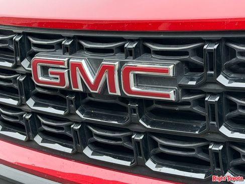Used 2024 GMC Canyon Elevation RWD image 12