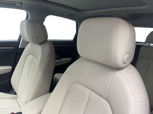 Used 2022 Audi Q3 2.0T Premium w/ Convenience Package image 28