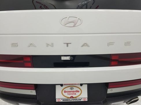 Used 2025 Hyundai Santa Fe Limited FWD image 21