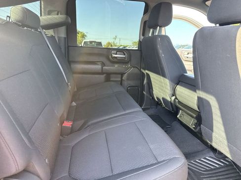 Certified 2022 Chevrolet Silverado 2500 Custom w/ Custom Convenience Package AWD/4WD image 34