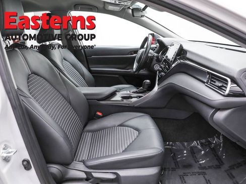 Used 2024 Toyota Camry SE image 23