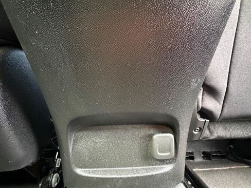 Used 2023 Chevrolet Malibu LT FWD image 18