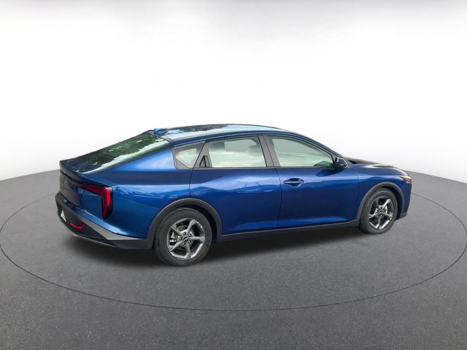 Used 2025 Kia K4 FWD image 14