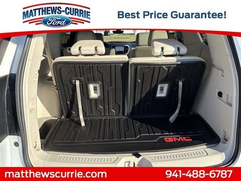 Used 2023 GMC Acadia Denali w/ Denali Ultimate Package image 12