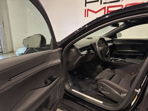 Used 2025 Polestar Polestar 3 image 11