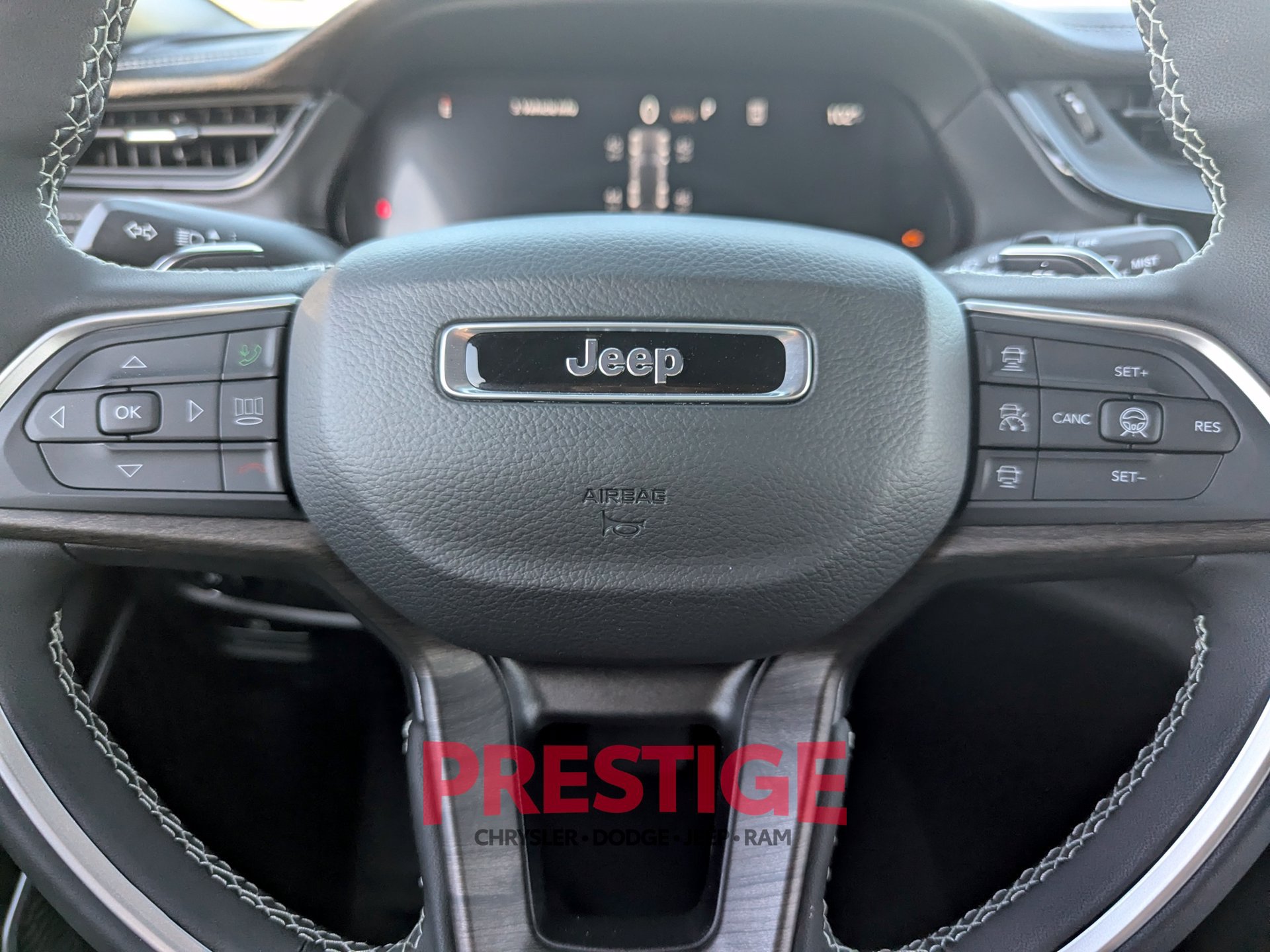 New 2026 Jeep Grand Cherokee Limited AWD/4WD image 14