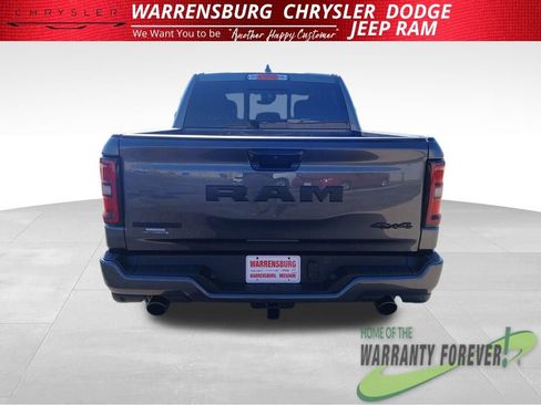 New 2026 RAM 1500 4x4 Crew Cab image 5