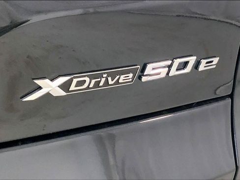 New 2026 BMW X5 xDrive50e image 15