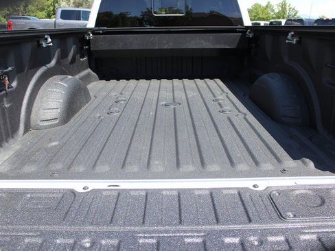 Used 2025 Ford F350 Platinum w/ Platinum Plus Package AWD/4WD image 6