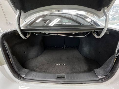 Used 2019 Nissan Sentra S FWD image 22