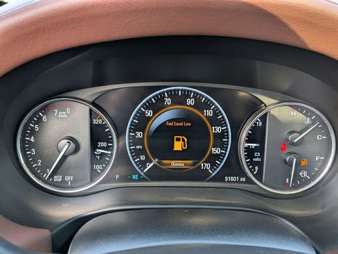 Used 2018 Buick Enclave Avenir w/ Avenir Technology Package image 20