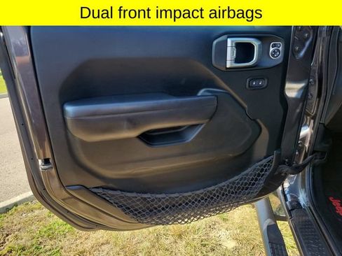 Used 2020 Jeep Wrangler Sport AWD/4WD image 21