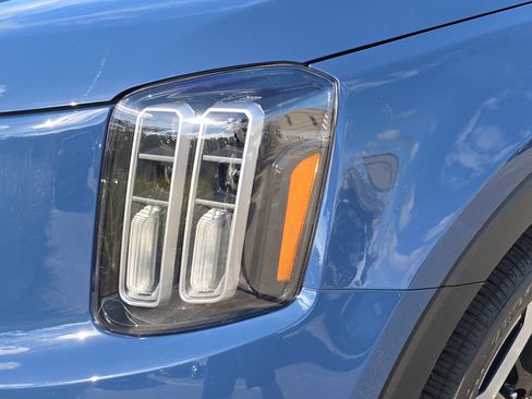 New 2025 Kia Telluride EX image 10