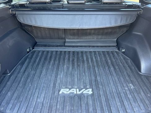 Certified 2022 Toyota RAV4 XSE AWD/4WD image 18