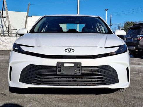 Certified 2025 Toyota Camry LE image 31