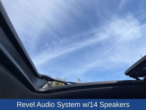 Used 2025 Lincoln Nautilus Premier w/ Equipment Group 102A image 13