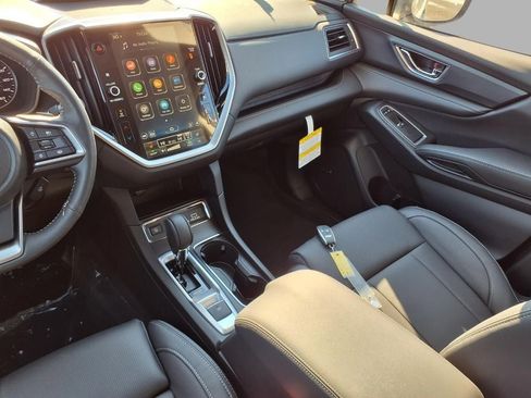 New 2026 Subaru Ascent Limited image 3