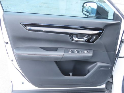 Used 2025 Honda CR-V Sport Touring image 25