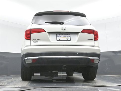 Used 2017 Honda Pilot Touring image 49