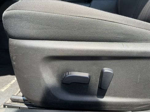 Used 2025 Nissan Altima 2.5 SV FWD image 20