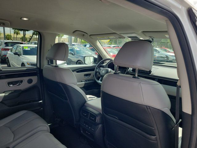 Certified 2025 Honda Pilot EX-L image 9