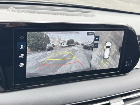 Used 2024 Hyundai Palisade Calligraphy image 5