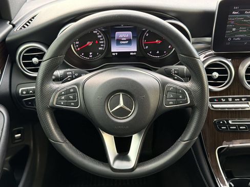 Certified 2018 Mercedes-Benz GLC 300 image 11
