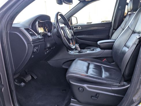 Used 2020 Jeep Grand Cherokee Limited image 26