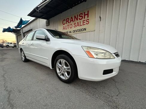 Used 2007 Honda Accord SE image 1