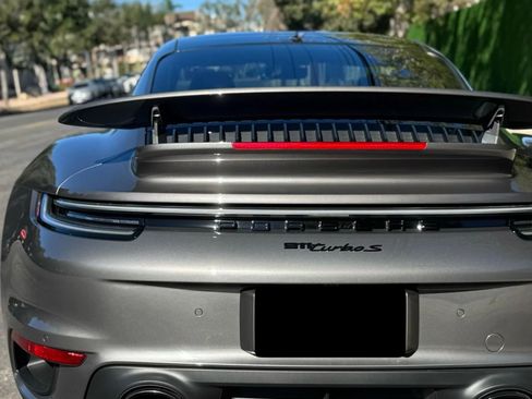 Used 2022 Porsche 911 Turbo S image 9