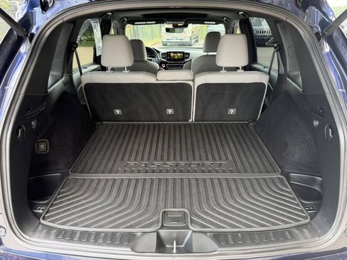 Used 2021 Honda Passport Touring image 7