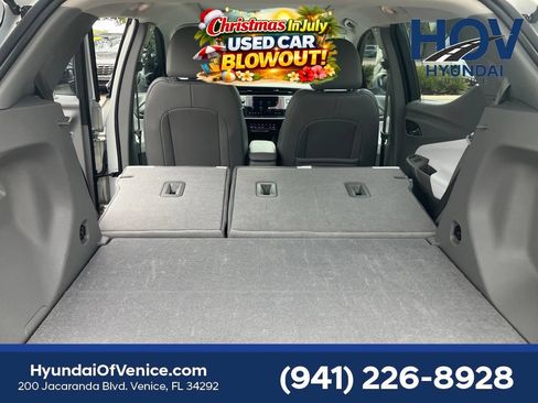 Used 2023 Chevrolet Bolt EUV Premier w/ Sun & Sound Package FWD image 26