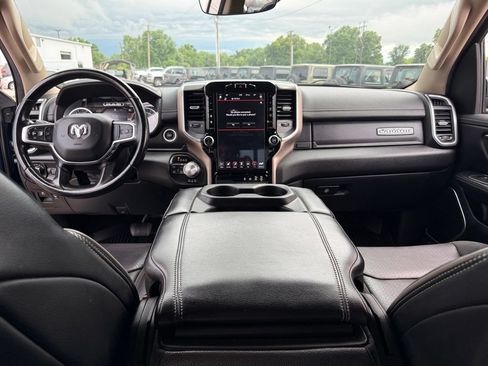 Used 2021 RAM 1500 Laramie AWD/4WD image 51