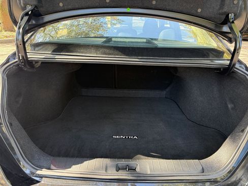 Used 2025 Nissan Sentra S image 24