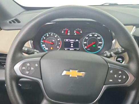 Used 2023 Chevrolet Traverse LS FWD image 19