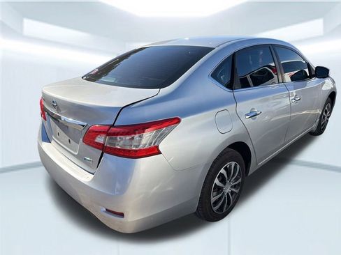 Used 2014 Nissan Sentra S image 7