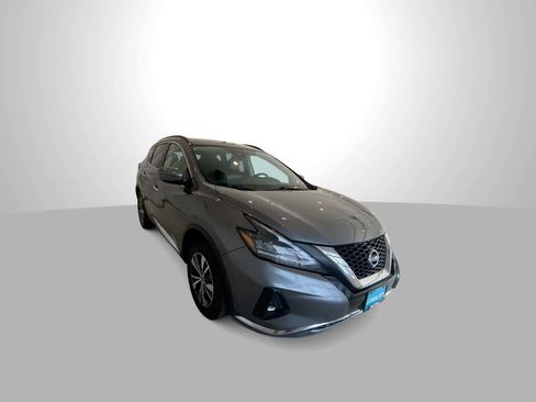 Used 2023 Nissan Murano SV image 2