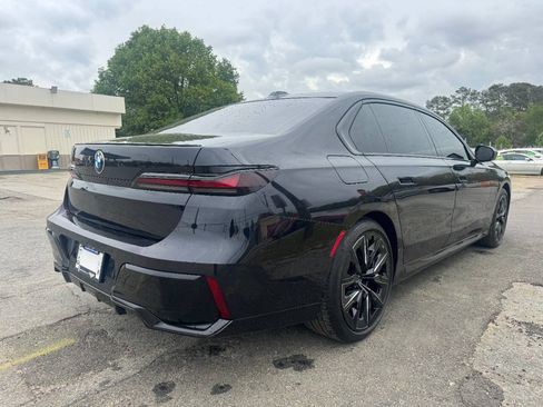 Used 2023 BMW 740i RWD image 6